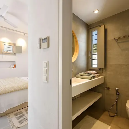 Outstanding New With Great Pool Area And Panoramic Sea View Willa *