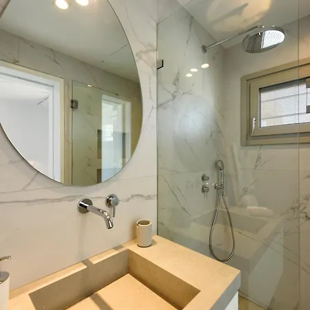 Willa Outstanding New With Great Pool Area And Panoramic Sea View Alikí