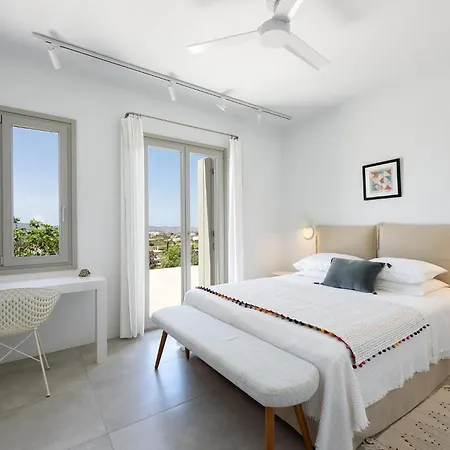 Willa Outstanding New With Great Pool Area And Panoramic Sea View *