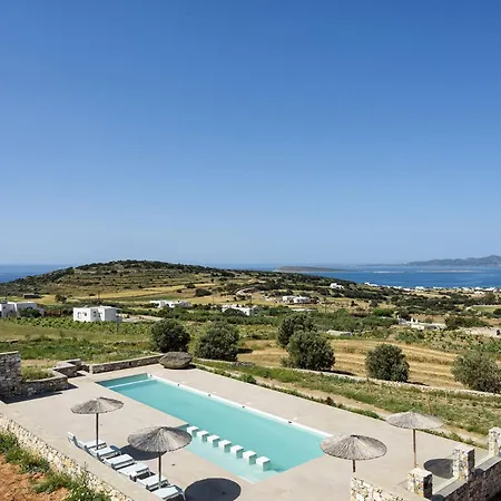 Willa Outstanding New With Great Pool Area And Panoramic Sea View