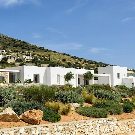 Outstanding New With Great Pool Area And Panoramic Sea View *