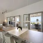 Outstanding New With Great Pool Area And Panoramic Sea View * Alikí
