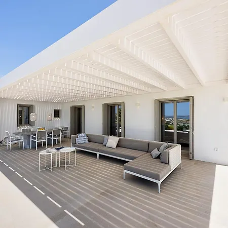 Outstanding New With Great Pool Area And Panoramic Sea View * Alikí